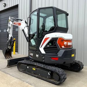 Découvrez la mini-pelle en vente Machine puissante et efficace avec des performances supérieures pour n'importe quel chantier - Product Image 6