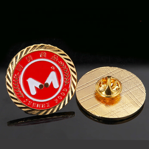 Emblema Masónico Curvo 3D para Parrilla de Coche con Tuerca de Fijación - Product Image 5