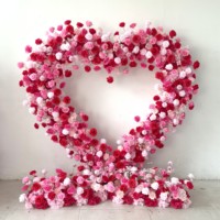 Nouvelle décoration florale en forme de cœur rouge et rose de 2 mètres pour mariage, fête, scène, arche de décoration florale en forme de cœur