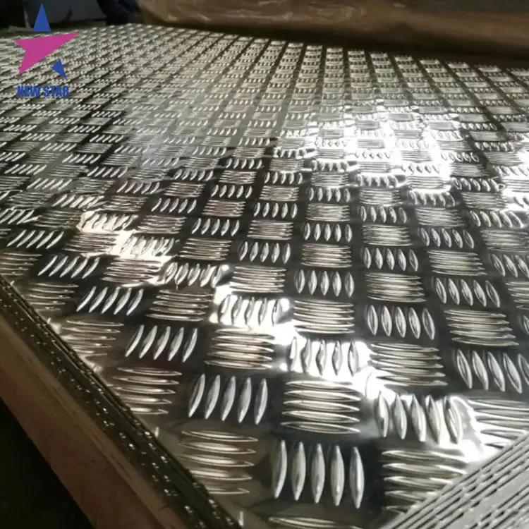 1060 3003 5052 6061 Aluminum Checkered Plate Embossed Diamond Aluminum Sheet