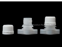 Mandun 16mm Single Gap Bouchon de bec en plastique de qualité alimentaire HDPE pour Stand up Pouch Spout Bag Liquid Pouch Bag