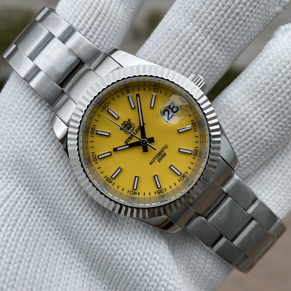 STEELDIVE ブランド SD1933 200M防水 サファイアガラス 39mm 