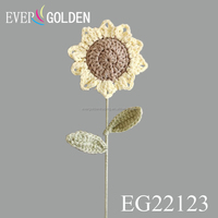 EG22123 Vente en gros de tournesols au crochet faits à la main, style classique, imperméables, lavables, décoratifs pour la rentrée scolaire, fleurs artificielles faites à la main