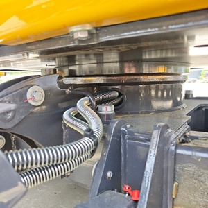 Nouvelle micro-excavatrice XE19U de 1,9 tonne pour accès aux ascenseurs et projets de construction en allées étroites, certifiée EPA CE - Product Image 6