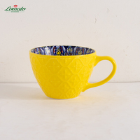 Vente en gros de vaisselle en céramique peinte à la main de style bohème mandala, logo personnalisé, assiettes, bols, tasses en porcelaine marocaine, vaisselle de table