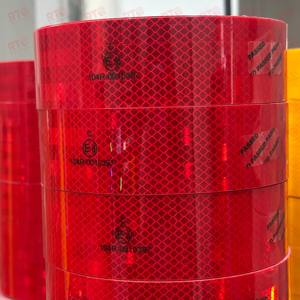 Cinta Reflectante Adhesiva para Vehículos con Certificado RTLITE, Grado Diamante, ECE 104R E8, Cinta Reflectante Retroreflectante para Camiones - Product Image 2