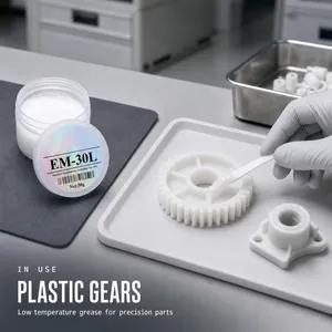 Graisse pour Engrenages et Pièces de Précision en Plastique à Basse Température EM30L 20g/50g - Product Image 3