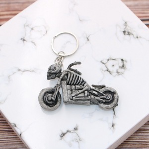 <span class=keywords><strong>Portachiavi</strong></span> in PVC Morbido 3D a Forma di Scheletro su Motocicletta, Personalizzato, Divertente, Stile Goffrato, Souvenir OEM all'Ingrosso - Product Image 4
