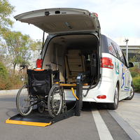 Certificat CE Van Ascenseur électrique Bus Ascenseur pour fauteuil roulant Plate-forme de rampe pliante pour Van commercial Minibus Patient Transit