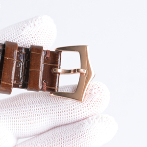 Montre à bracelet en cuir de crocodile avec cadran or rose et design simple en argent 5196, système d'affichage des secondes indépendant - Product Image 6
