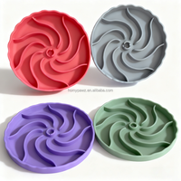 HomyPawz Tapis de léchage pour chien à ondulations spirales, résistant au lave-vaisselle, distributeur de nourriture lent, puzzle d'enrichissement pour chien avec ventouse