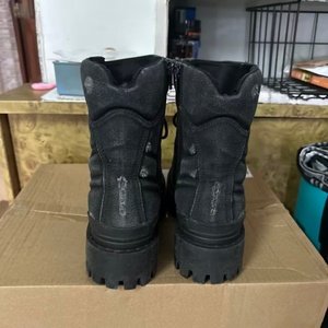 Botas de Trabajo de Lona Desgastada de Lujo de Alta Calidad al por Mayor con Suela Gruesa y Diseño Urbano Oscuro, Botines Cortos de Diseñador - Product Image 3