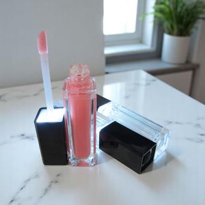 Marca LED su propio brillo de labios - Product Image 4