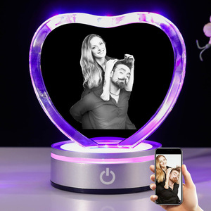 Décoration lumineuse en cristal d'amour sculpté <span class=keywords><strong>cadeau</strong></span> <span class=keywords><strong>de</strong></span> vacances <span class=keywords><strong>cadeau</strong></span> d'anniversaire <span class=keywords><strong>de</strong></span> <span class=keywords><strong>mariage</strong></span> Saint Valentin - Product Image 3