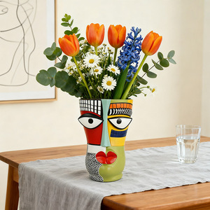 Jarrón de Resina Abstracto, Portaflores Escultural, Centro de Mesa Artístico para Decoración del Hogar - Product Image 6