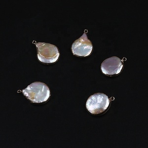 Perla Natural de agua dulce chapada en oro, Perla suelta en forma de moneda con cola - Product Image 5