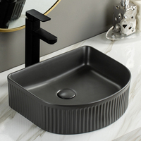 Comptoir en porcelaine de luxe jante dorée lavabo évier de salle de bain lavabo à main éviers d'art