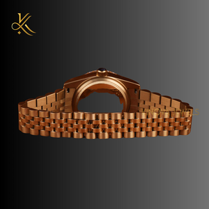 Elegante reloj de cuarzo con diamantes de moissanita con movimiento de precisión Acabado brillante y calidad superior - Product Image 3