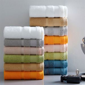 Ensemble de serviettes de bain 100 % coton de haute qualité, écologiques, personnalisables (ODM/OEM), couleur unie, pour hôtels et spas, textile de maison compressé - Product Image 1