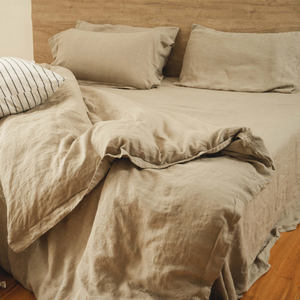Vente en gros usine : Parure de lit 4 pièces en lin non blanchi belge, style minimaliste, lavable, pour chambre d'amis - Product Image 5