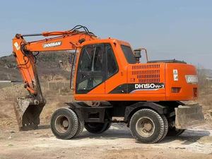 Excavadora de ruedas/orugas Doosan DH 150W-7 usada con motor Maquinaria de movimiento de tierras Origen japonés 15000kg 0-2000 horas - Product Image 3