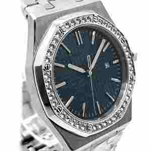 Elegante reloj de cuarzo con superficie - Product Image 4