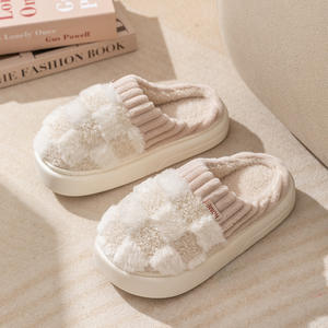 2025 nueva llegada acogedor invierno interior hogar niños hombres fondo grueso <span class=keywords><strong>Zapatillas</strong></span> de casa para mujeres - Product Image 4