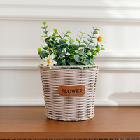 Panier à fleurs en osier artificiel - Panier de rangement créatif en plastique tressé imitation osier et pot de fleurs décoratif pour la maison