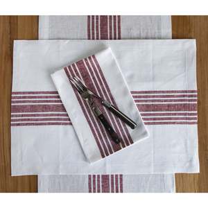 Sets de table en lin rayés à fines rayures contrastées pour les fournisseurs de services de restauration dans le service des banquets - Product Image 1