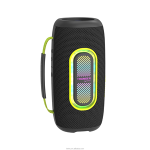 Altavoz Inalámbrico Portátil WiWU H7, Altavoz Bluetooth Resistente al Agua con Luz RGB de Colores, Sonido Estéreo - Product Image 6