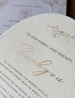 Individuelle Blumenmuster-Prägung mit Folienprägung und Umschlag - Luxuriöse Hochzeitseinladungskarten