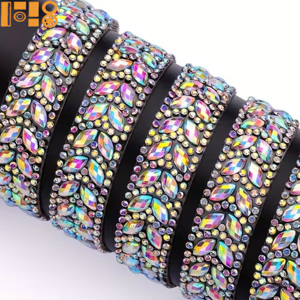 <span class=keywords><strong>Bande</strong></span> décorative <span class=keywords><strong>de</strong></span> strass en résine AB multi-designs, pas chère, pour costumes <span class=keywords><strong>de</strong></span> carnaval, pierres marquise thermocollantes, faite à la main, DIY - Product Image 3