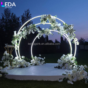 Arco de Metal Redondo LED para Decoración de Bodas y Fiestas, Tamaño Personalizable, Soporte para Colgar Flores en Exteriores - Product Image 1