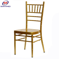Chaise Chiavari dorée en métal ou en résine de Foshan, Chine – Vente directe usine de mobilier de banquet pour hôtels, chaise de mariage Chiavari pour événements
