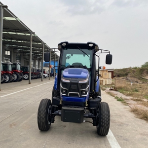 Tracteur agricole 4x4 bleu avec transmission par engrenages et moteur haute productivité pour usage agricole - Product Image 3