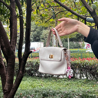Porte-clés fleur en crochet fait main style bohème, pendentif marguerite, breloque tissée tournesol pour sac, pour femme et fille