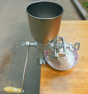 <span class=keywords><strong>Moulin</strong></span> à grains manuel de haute qualité, <span class=keywords><strong>moulin</strong></span> à maïs manuel, <span class=keywords><strong>moulin</strong></span> à céréales - Product Image 4