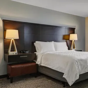 Staybridge suites IHG 탑 호텔 가구 탑 호텔 프로젝트 객실 킹 헤드 보드 부동 nightstand