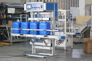 Máquina de prueba de fugas al vacío para bidones de 5L, 10L, 25L, 20L y barriles de 5 galones, para detección de fugas en botellas vacías de HDPE y PET - Product Image 2