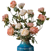 Vente en gros de roses artificielles rétro de luxe, fleurs artificielles vintage de qualité supérieure en vrac pour la décoration de mariage et de la maison, directement de l'usine