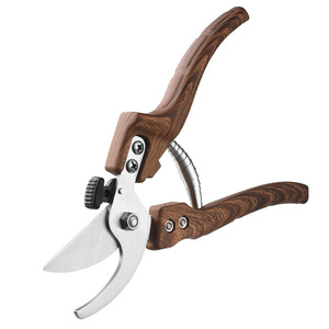 Pinheng <b>Gardening</b> Shears Sk5 Carbon Steel Bypass Pruner 3.3Cm Max Trim Diameter Manual Butterfly Design For Fruit Tree Trimming - Product Image 5