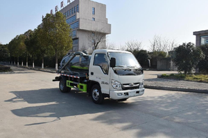 รถดูดสิ่งปฏิกูลแบบสุญญากาศ FOTON 4×2 3CBM พร้อมตัวเลือกถังไฮดรอลิกแบบยกได้และประตูด้านหลังเปิดได้, รถดูดตะกอนสิ่งปฏิกูลสำหรับฟาร์ม - Product Image 5