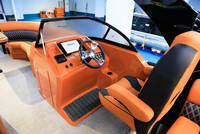 Bateau à ponton en fibre de verre haut de gamme Kinocean 2025, console d'écran, arche sportive, moteur hors-bord en aluminium pour la pêche en mer, divertissement, yacht