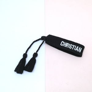 สร้อยข้อมือตัวอักษรแฟชั่นขายดีเครื่องประดับสร้อยข้อมือปรับได้สำหรับผู้ชายและผู้หญิงพู่ถักมือปรับได้ - Product Image 5