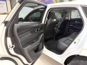 Changan UNI-K 2023, deuxième génération, SUV compact, vente chaude, similaire à Icon, économique, essence, 2023-2025 - Product Image 2