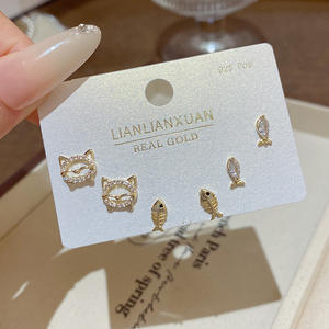 Boucles <span class=keywords><strong>d</strong></span>'oreilles en argent 925, petites, douces <span class=keywords><strong>et</strong></span> belles, adorable <span class=keywords><strong>ours</strong></span>, luxe léger, haut de gamme, une carte <span class=keywords><strong>trois</strong></span> paires pour femmes - Product Image 3