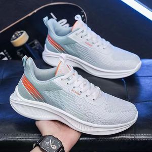 Chaussures de course sportives pour hommes Skechers – Nouvelle collection haute performance avec dégradé de couleurs, design athlétique amélioré, nouvelle chaussure de printemps pour homme - Product Image 3