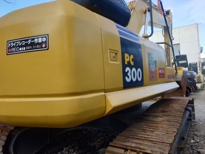 เครื่องขุดดินไฮดรอลิก Komatsu รถขุด PC300-7มือสอง - Product Image 6