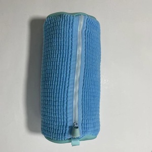 ถุงซักรองเท้าแบบซิปนำกลับมาใช้ใหม่ได้ 2 แพ็ค พร้อมที่ดันทรงรองเท้าสำหรับผู้หญิงและผู้ชาย 2 ชุด และลูกบอลดับกลิ่น 4 ชิ้น - Product Image 5