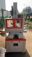 Machine de perçage de micro-trous économique et abordable XF400 ZNC avec servomoteur d'axe Z pour l'usinage de moules par électroérosion